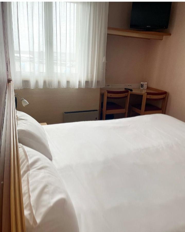 Hotel Originals City, Armony Dijon - Chenôve Esterno foto